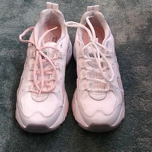 👟Sketchers D'lites 3 Athletic Shoe